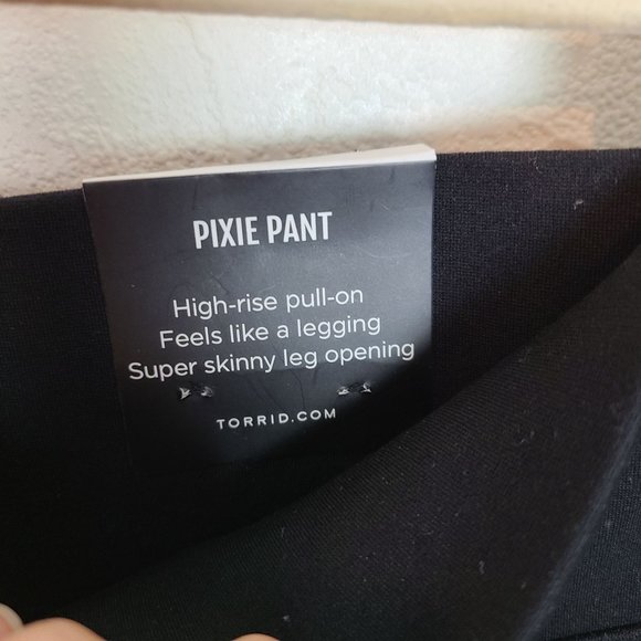 Torrid Womens 2X Black Pocket Pixie Skinny Studio Luxe Ponte High-Rise Pants NWT - Picture 7 of 11